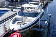 2024 Sea Ray SLX 310 Outboard photo 5