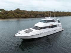 2000 Lazzara Yachts Skylounge "DARE TO DREAM" photo 1