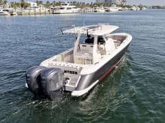 2019 Intrepid 345 Nomad SE photo 4
