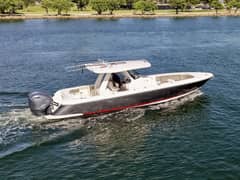 2019 Intrepid 345 Nomad SE photo 3