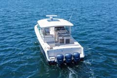 2015 Grady-White "Blue Jeanne" photo 8
