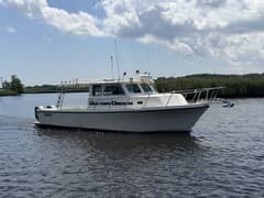 2009 Parker 3420 XLD Sport Cabin photo 1