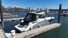 2023 Sea Ray 320 Sundancer photo 6