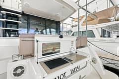 2017 Sea Ray Fly 400 "Liquor Life" photo 6