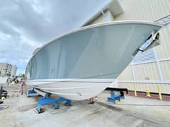 2023 Tiara Yachts 34 LS photo 4