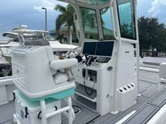 2025 Caymas 28 HB "Dolphin Magnet" photo 9