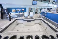 2023 Valhalla Boatworks V-33 photo 9