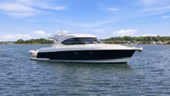 2009 Riviera 4700 Sport Yacht "Strider" photo 5