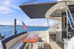 2009 Riviera 4700 Sport Yacht "Strider" photo 7