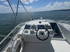 2001 Navigator 5300 Classic "Lady K" photo 7