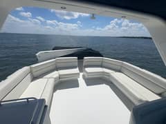 2001 Navigator 5300 Classic "Lady K" photo 4