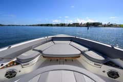 2024 Boston Whaler Outrage "GATE KEEPER" photo 7