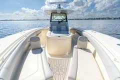 2023 Scout 355 LXF photo 9