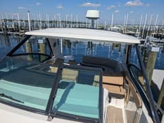 2019 Sea Ray Sundancer 320 photo 7
