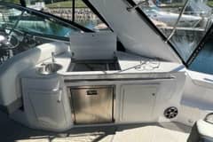 2020 Regal 33 XO photo 9