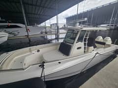2024 Boston Whaler 330 Outrage photo 4
