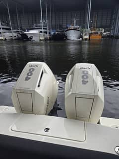 2024 Boston Whaler 330 Outrage photo 7