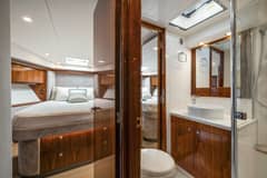 2023 Riviera 5400 Sport Yacht "MARITIME" photo 5