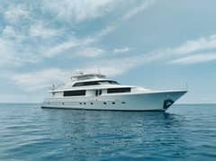 2003 Westport Raised Pilothouse MY "LEGACY" photo 1