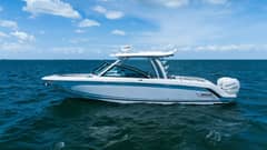 2019 Boston Whaler 320 Vantage "Thou Shell Knot" photo 1
