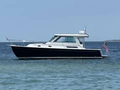 2010 Back Cove 33 "LENORA MARIE" photo 2