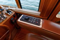 2016 Hunt Yachts 72 Flybridge "Pronto" photo 8