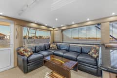 1998 Hatteras 60 Convertible photo 6