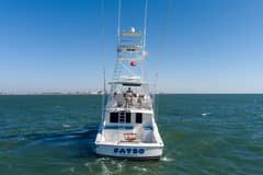 1998 Hatteras 60 Convertible photo 3