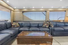 1998 Hatteras 60 Convertible photo 7