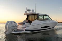 2023 Regal 36 XO photo 7