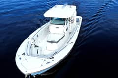 2021 Blackfin 332 CC "TOO TRUCKIN MUCH" photo 9