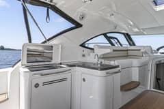 2013 Sea Ray 410 Sundancer "401K" photo 6