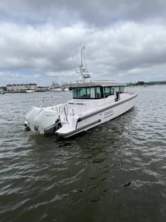 2023 Axopar 37 XC Cross Cabin "Sundog" photo 6