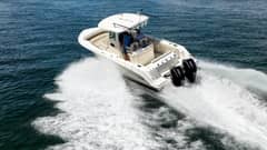 2024 Boston Whaler 280 Outrage photo 4