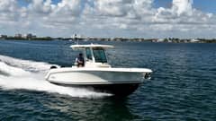2024 Boston Whaler 280 Outrage photo 2
