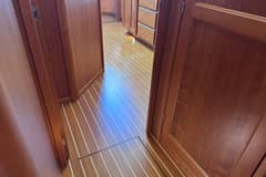 2024 Sabre 48 Salon Express "Piper" photo 9