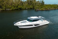 2026 Riviera 465 SUV photo 2