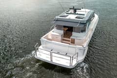 2026 Riviera 465 SUV photo 6
