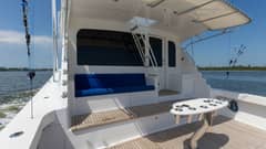 2005 Viking 61 Enclosed Bridge "KelKat" photo 4