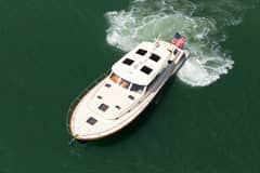 2022 Hinckley Talaria 48 MKII "TURQUOISE name reserved" photo 4