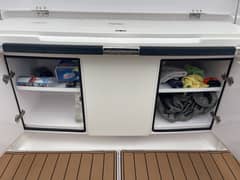2021 Axopar 37 XC Cross Cabin "STARDUST" photo 9