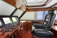 2014 Hampton 760 Sky Lounge Motor Yachts "TIGER LILLI" photo 6