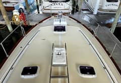 2001 Grand Banks Eastbay 43 HX SX "Bella Cosa" photo 6