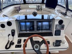 2005 Sea Ray 550 SEDAN BRIDGE photo 9
