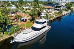 2008 Viking 74 Enclosed Bridge photo 2