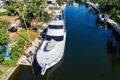 2008 Viking 74 Enclosed Bridge photo 5