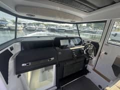 2025 Axopar 37 XC Cross Cabin photo 7