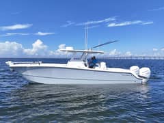 2022 Invincible 33 Catamaran photo 5