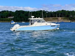 2023 Pursuit OS 325 Offshore "Bluebird Skies" photo 3