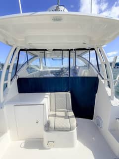 2023 Pursuit OS 325 Offshore "Bluebird Skies" photo 5